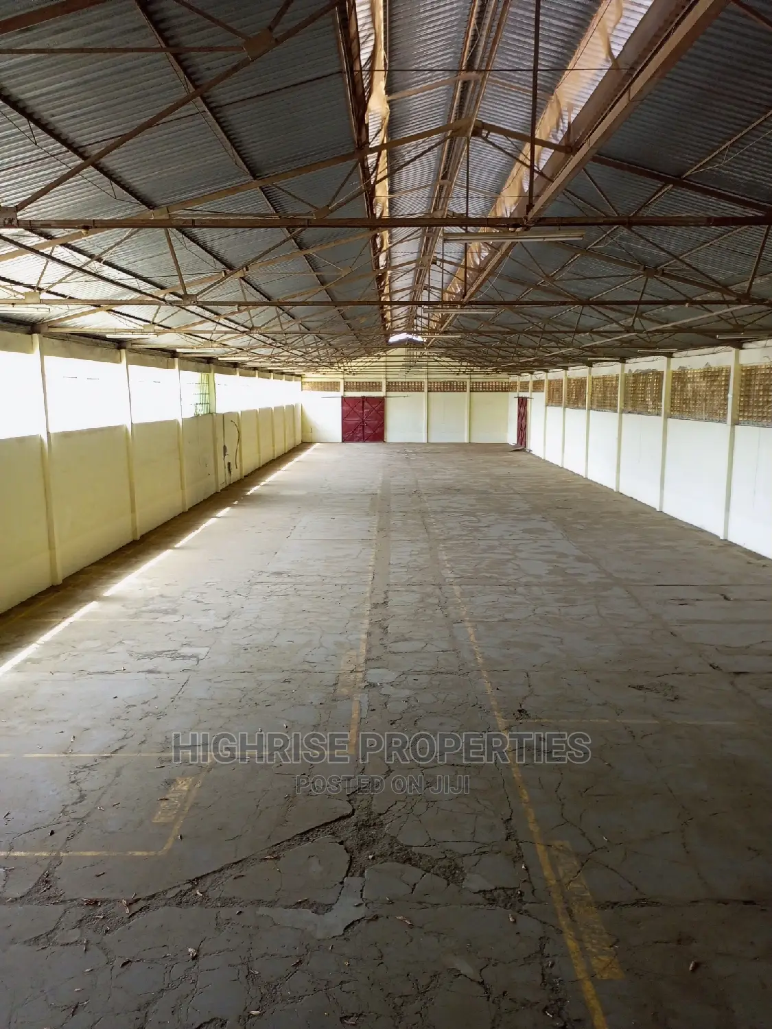 17216 Sq Ft Godown With Office Block and a Yard in Shimanzi