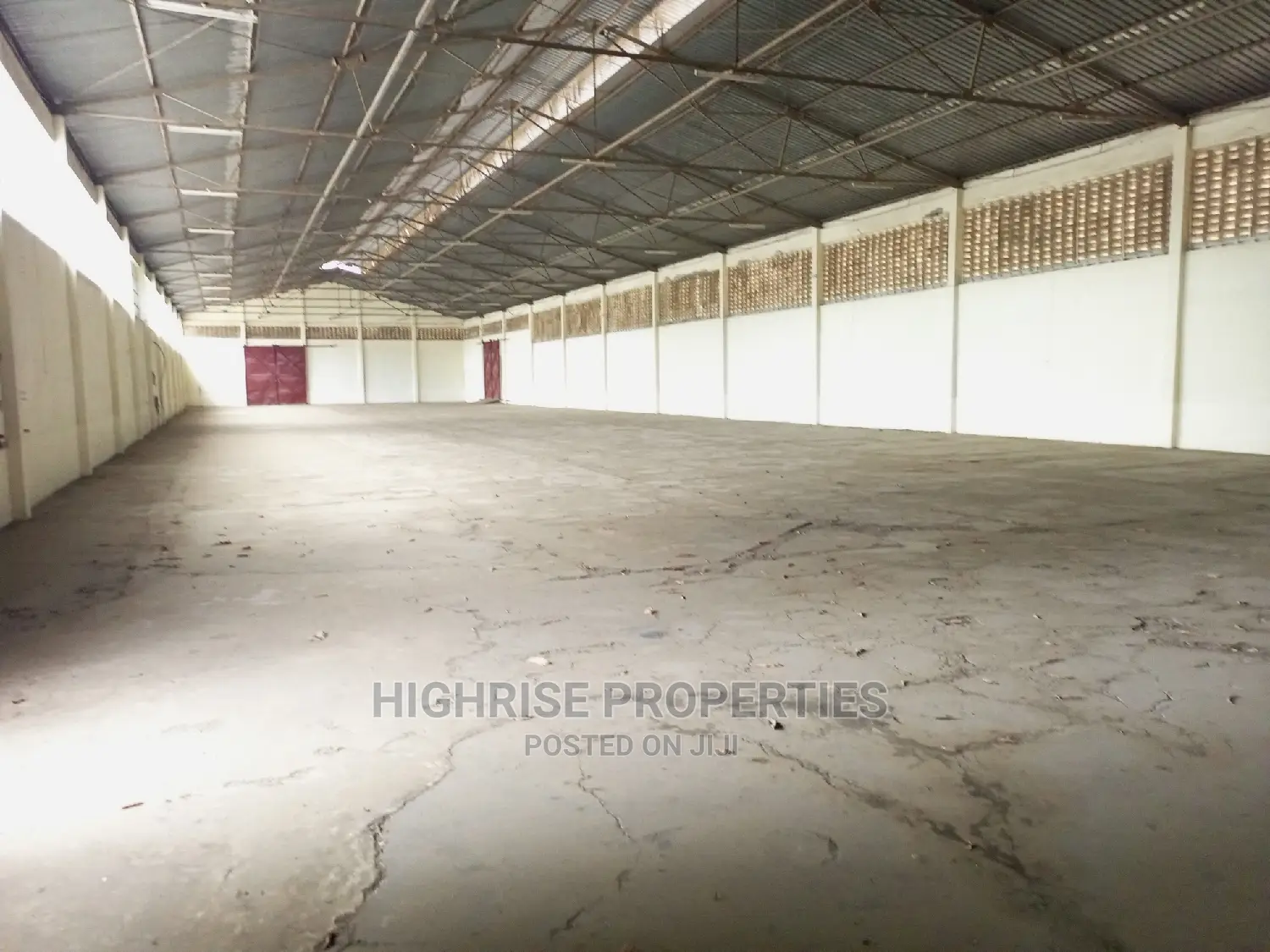 17216 Sq Ft Godown With Office Block and a Yard in Shimanzi