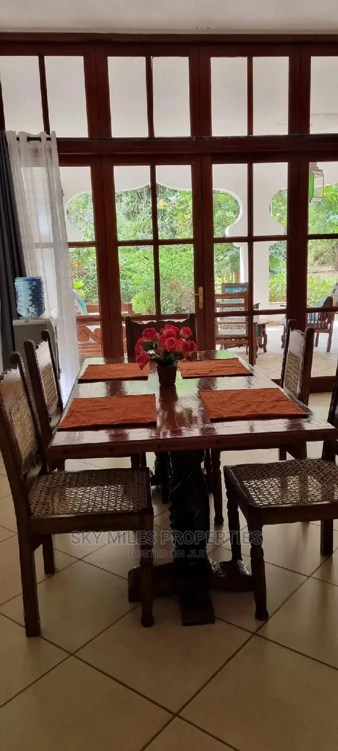 Elegant 3-Bedroom Apartment with All Furnishings Included in Mtwapa