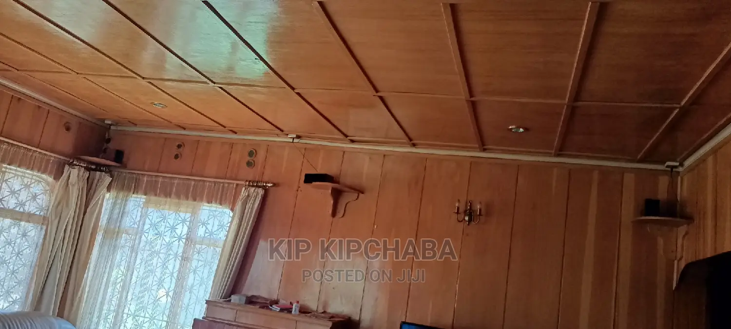 Spacious 4-bedroom Bungalow in Kimumu for Sale in Kimumu