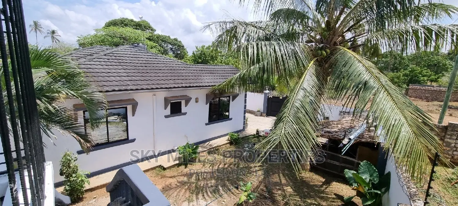 Spacious 3-Bedroom Bungalow for Sale in Mtwapa, Broadways in Mtwapa
