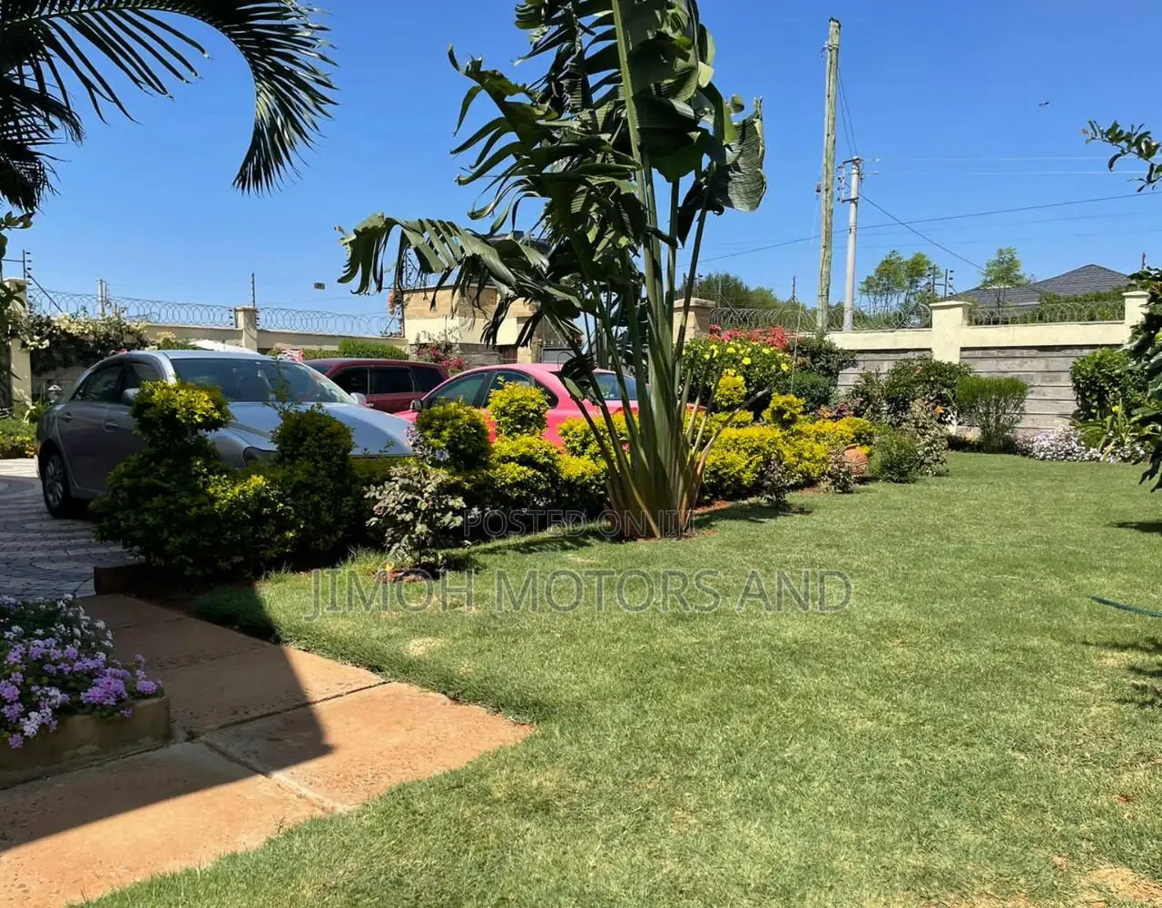 Parklands/Highridge Bungalow: 5-Bedroom Furnished Home in Kitengera Town in Parklands/Highridge