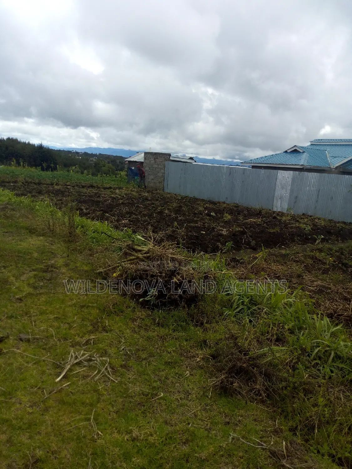 Main Road Accessible 100/100 Plot at Kinangop Flyover - Only 500m Away in Magumu