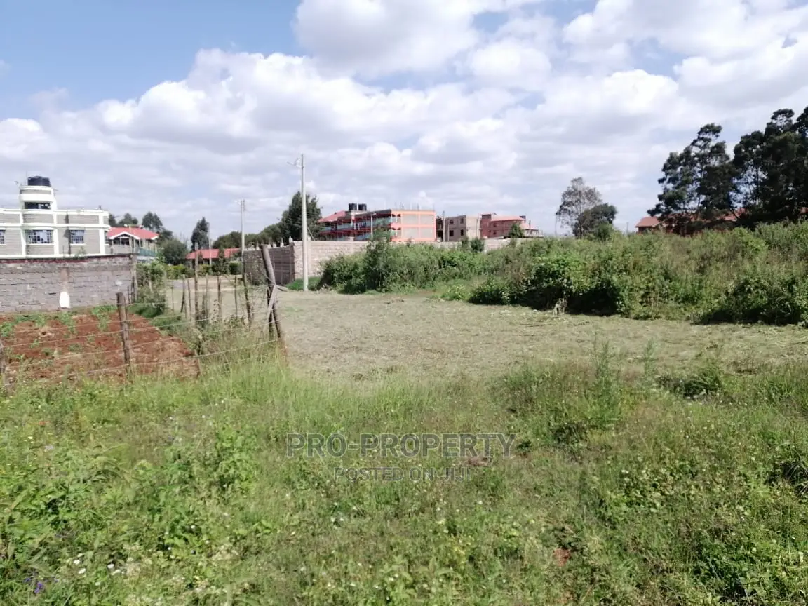Secure your dream commercial plot in Sigona today! Perfect for a variety of businesses. in Zambezi/Sigona