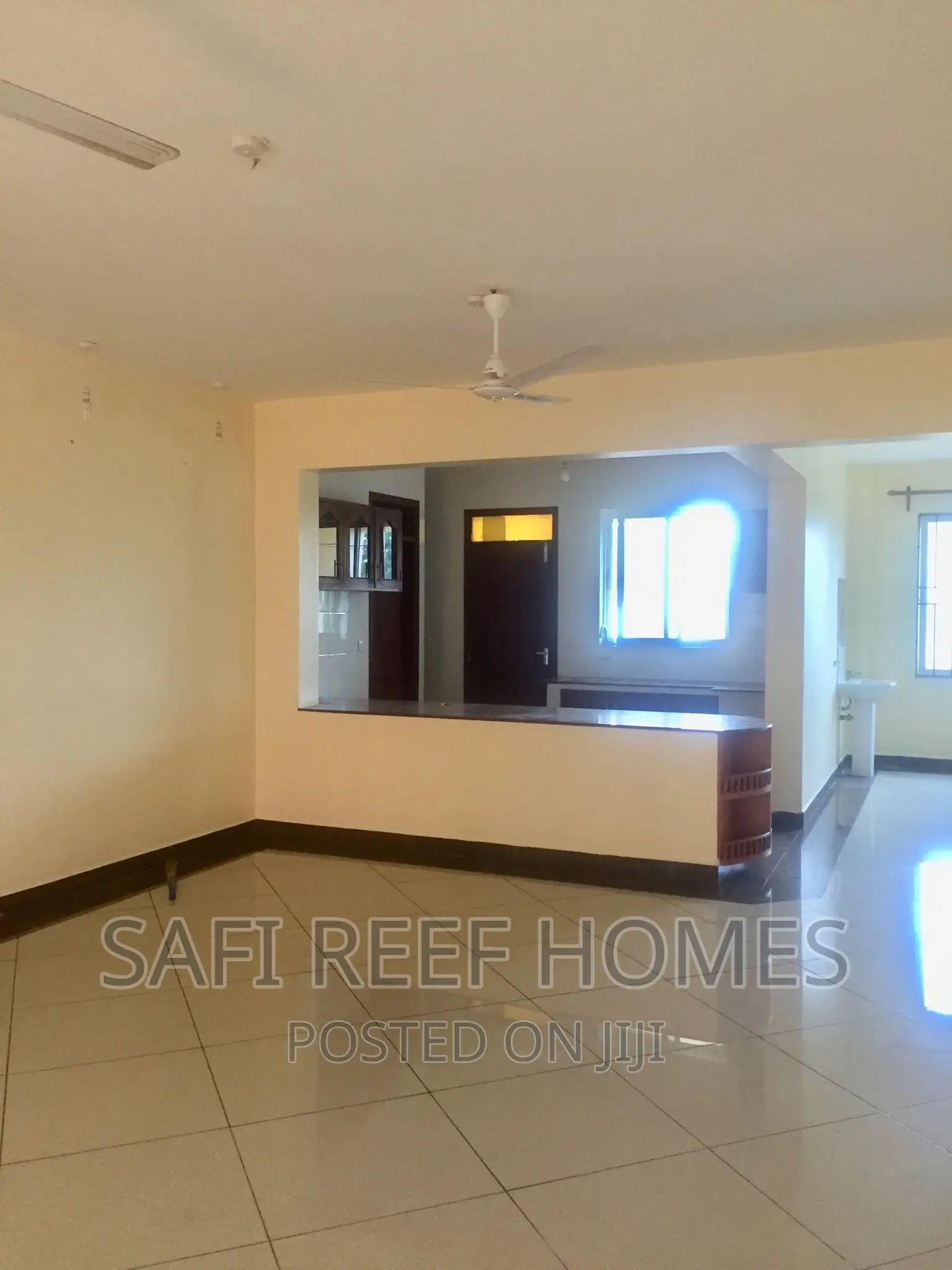 Modern 3-Bedroom Flat in Kizingo Available to Rent in Kizingo