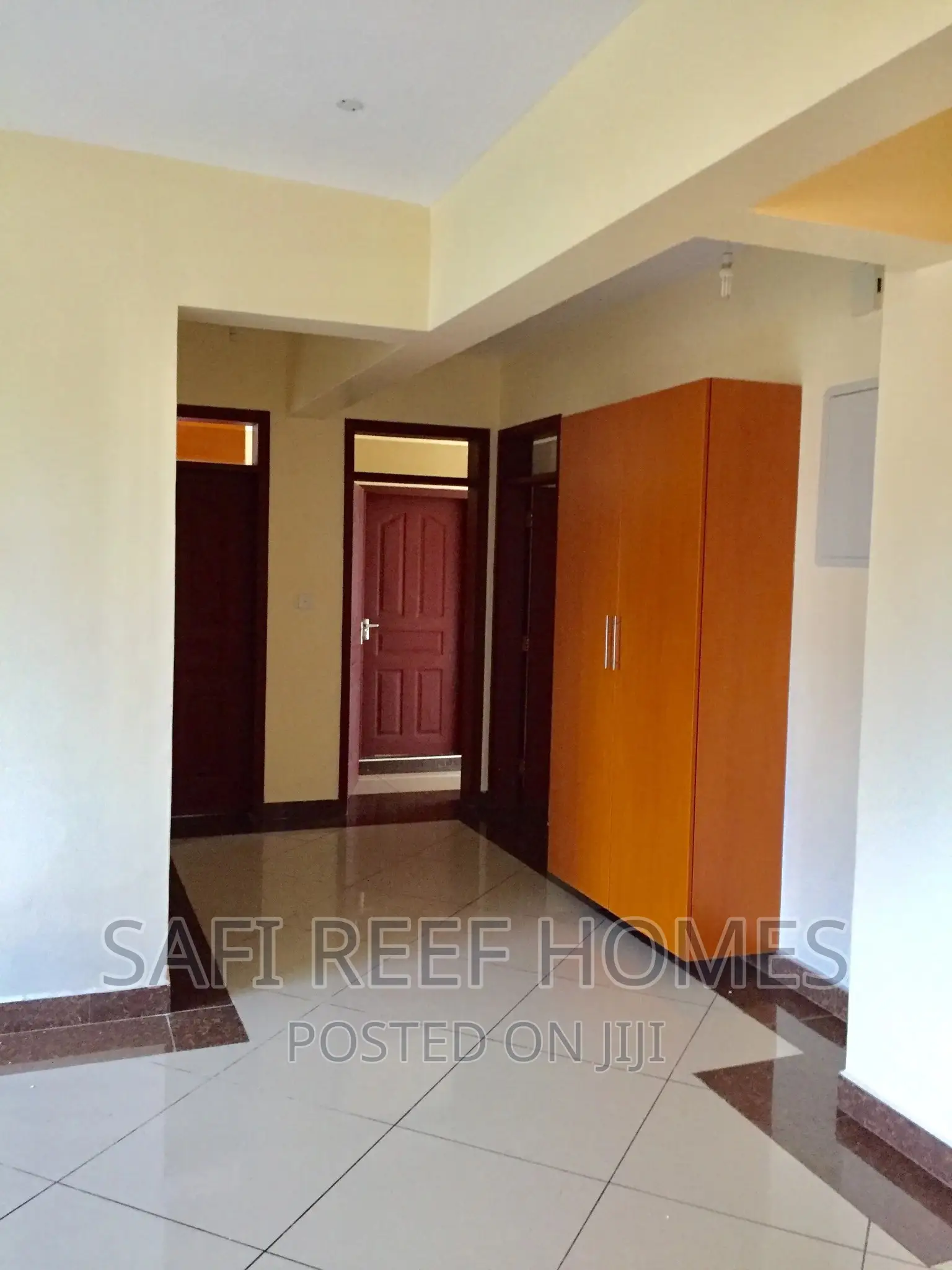 Modern 3-Bedroom Flat in Kizingo Available to Rent in Kizingo