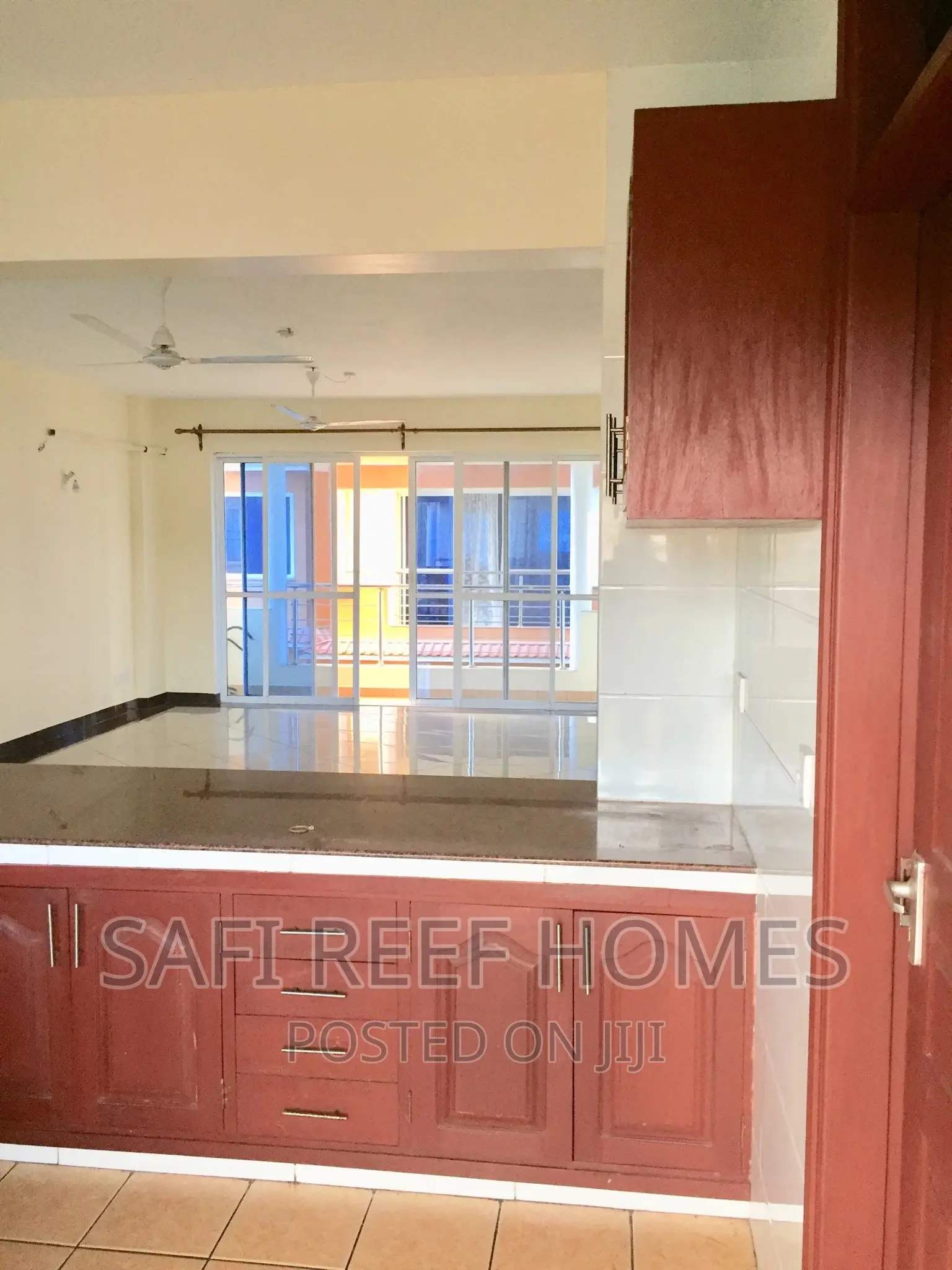 Modern 3-Bedroom Flat in Kizingo Available to Rent in Kizingo