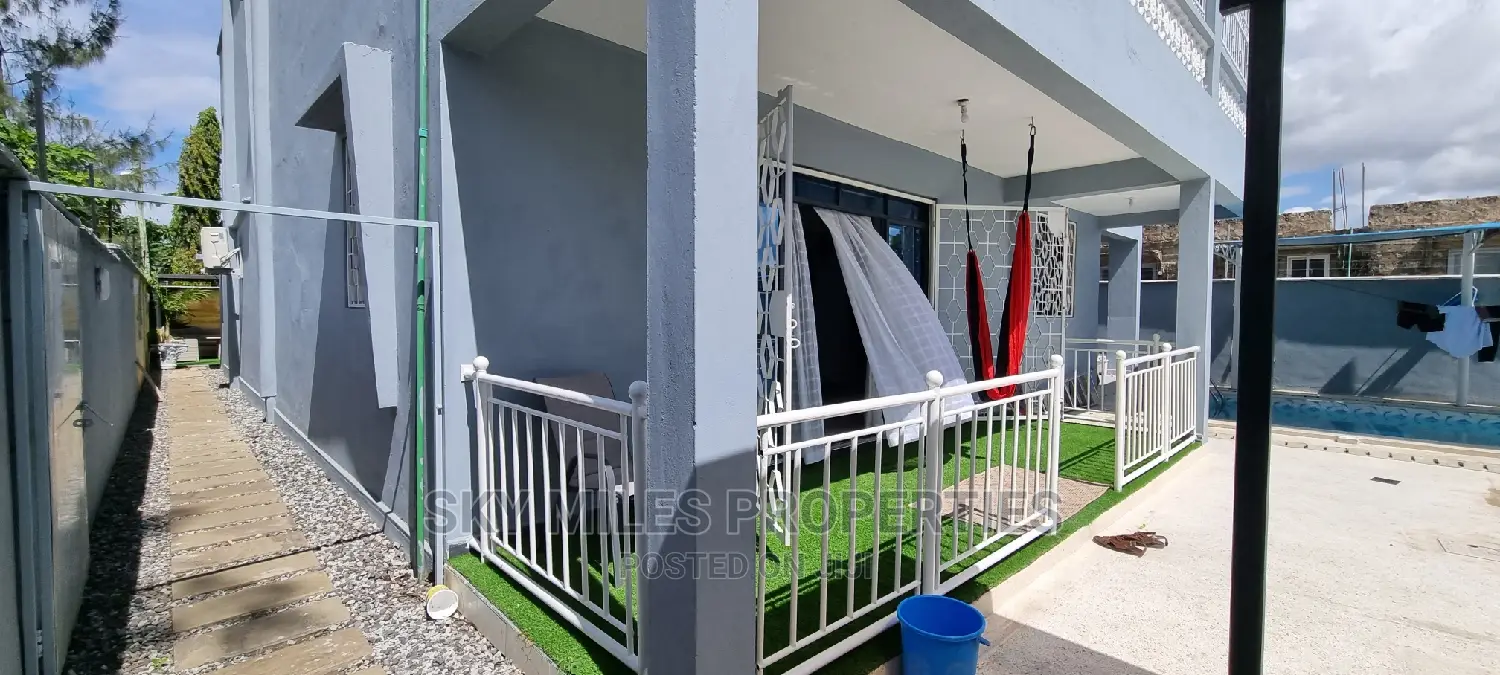 Mtambo, Bamburi 6-Bedroom Maisonette - Unmissable Opportunity in Bamburi