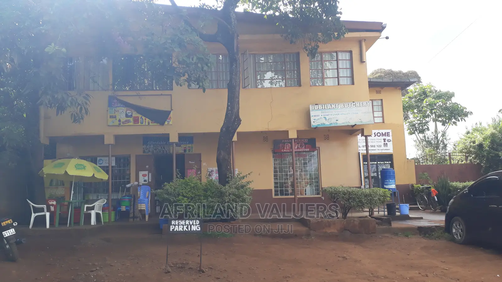 Hardy's Commercial-Residential Development: Ideal Investment Opportunity in Hardy