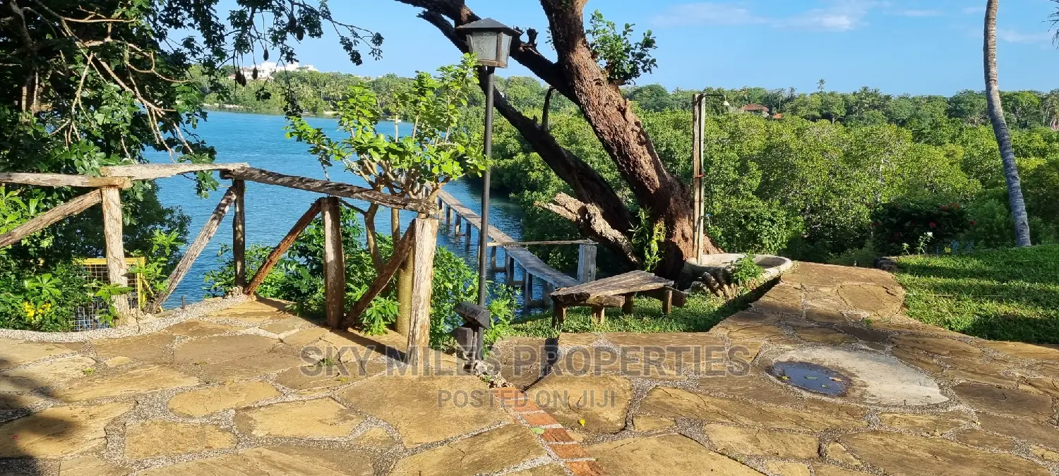 Mtwapa Beach Studios: Perfect for Your Tropical Vacation in Mtwapa