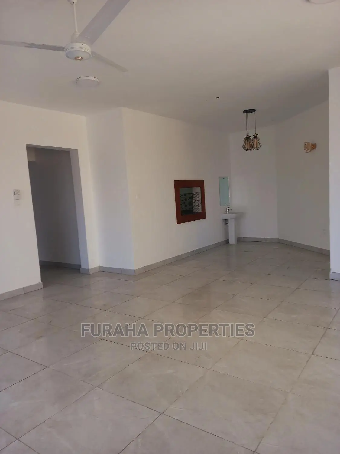 Find Your Dream Home: 3-Bedroom Apartment in Kizingo in Kizingo
