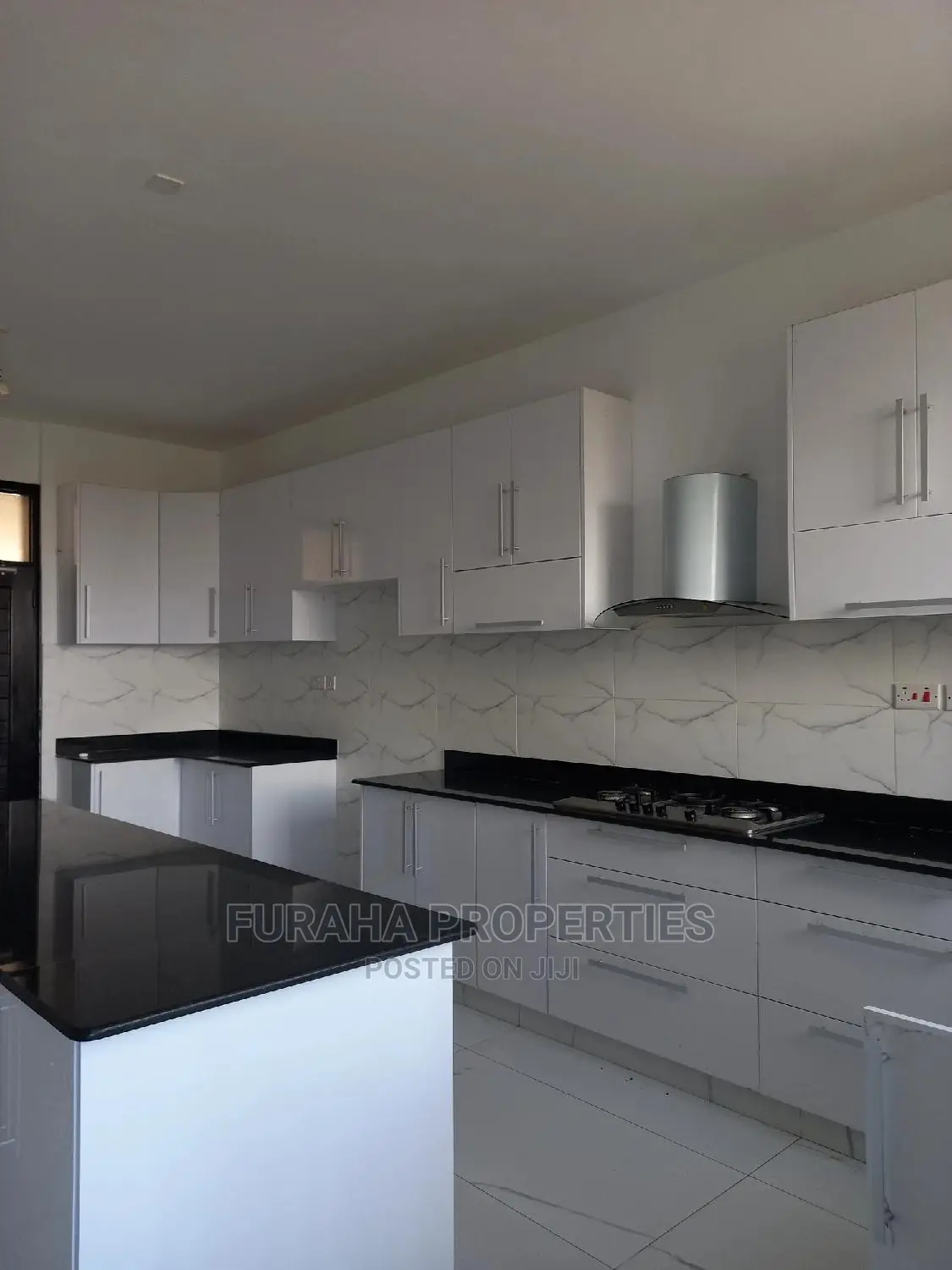 4 Bedroom Duplex in Exclusive Nyali Neighborhood in Nyali