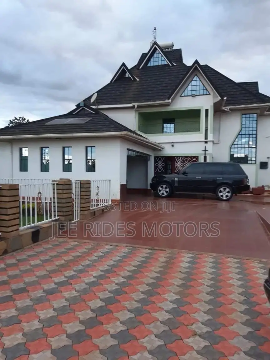 Spacious 4-Bedroom Maisonette in Golf View Estate, Nairobi Central in Nairobi Central