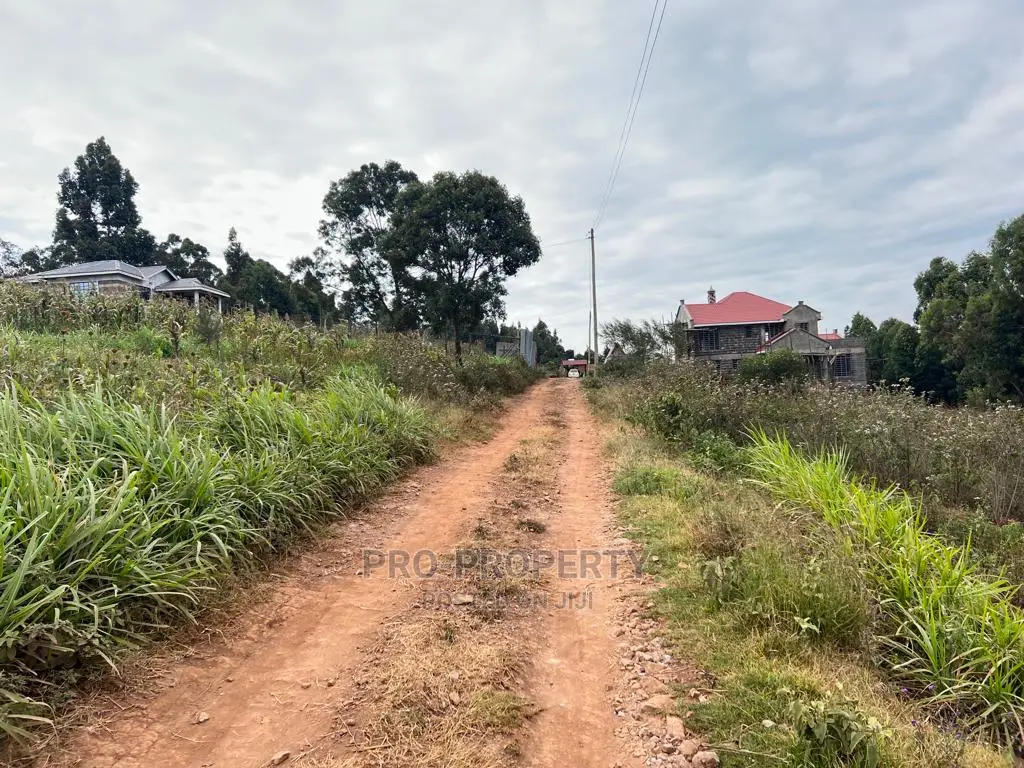 Kamangu: 76ft x 100ft Residential Plot Available for Sale in Karai