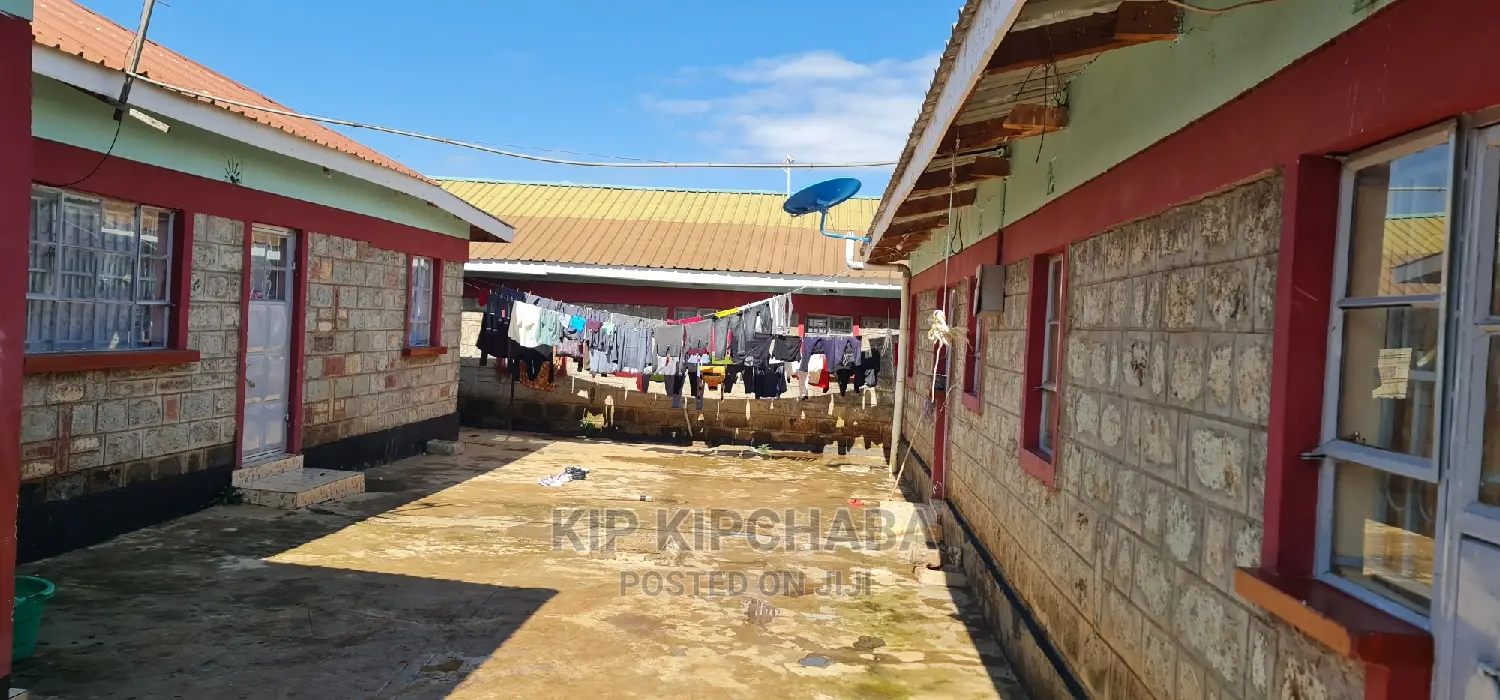 Duplex with 10 Bedrooms in Kahoya, Huruma - For Sale Now in Huruma