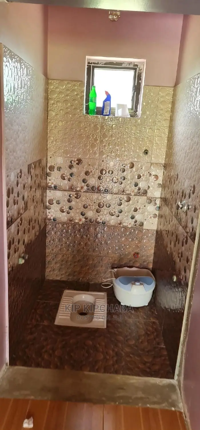 Duplex with 10 Bedrooms in Kahoya, Huruma - For Sale Now in Huruma