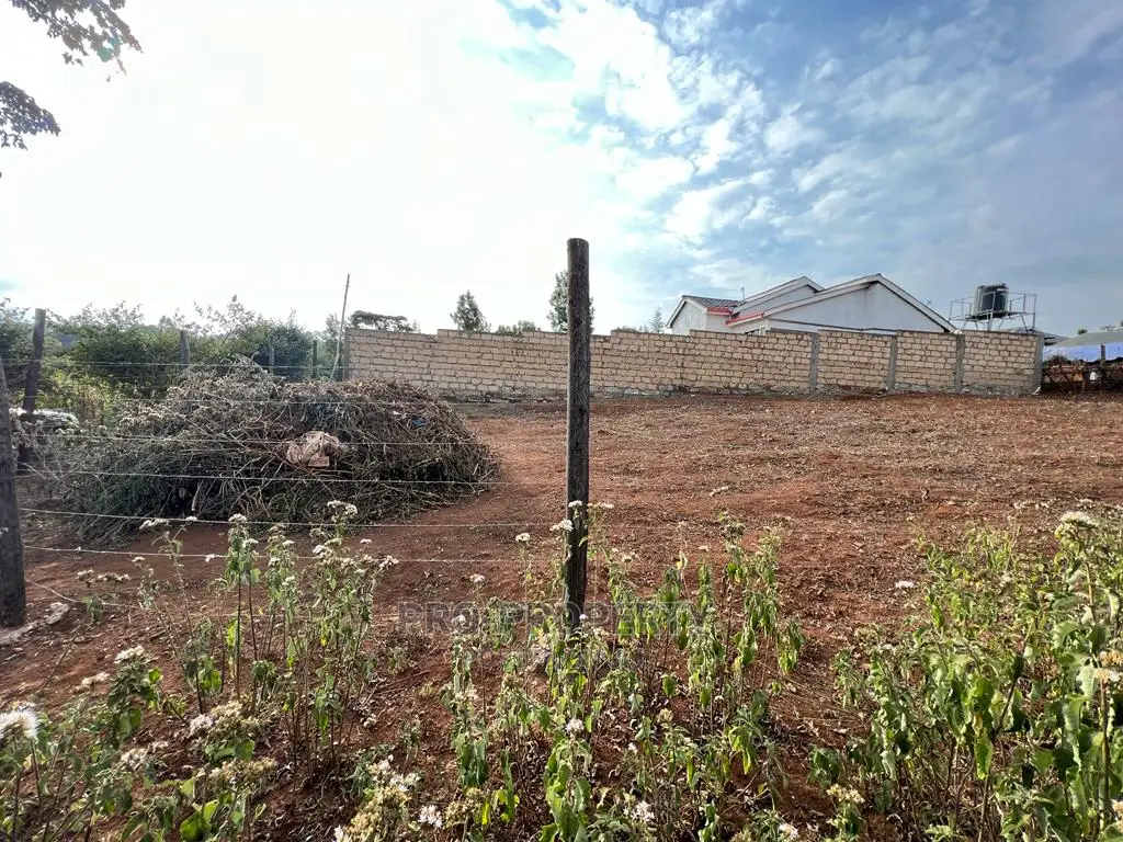 Luxury 0.05 Hectare Residential Plot for Sale in Kikuyu, Kamangu in Karai