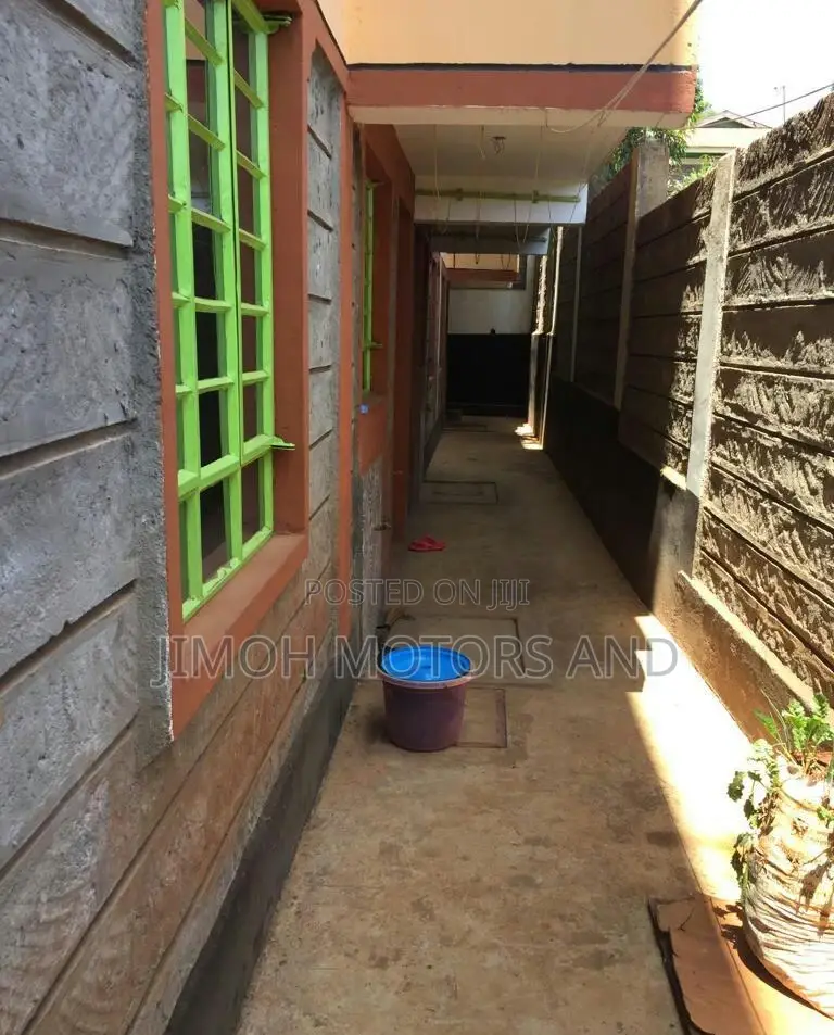 10-Bedroom House in Wangige, Parklands/Highridge - Ideal for Families in Parklands/Highridge