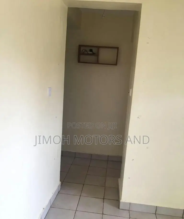 10-Bedroom House in Wangige, Parklands/Highridge - Ideal for Families in Parklands/Highridge