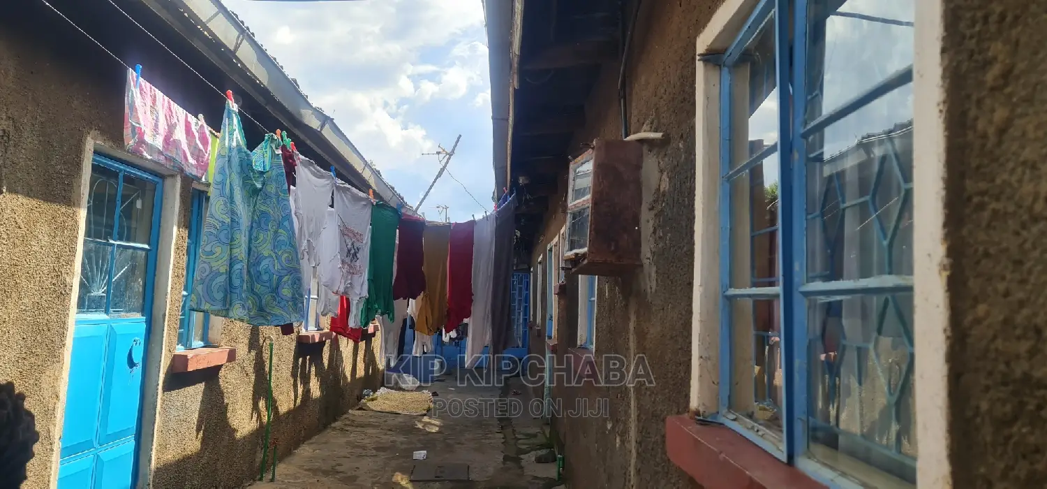Spacious 10-Bedroom Duplex in Mwanzo, West Indies for Sale in West Indies