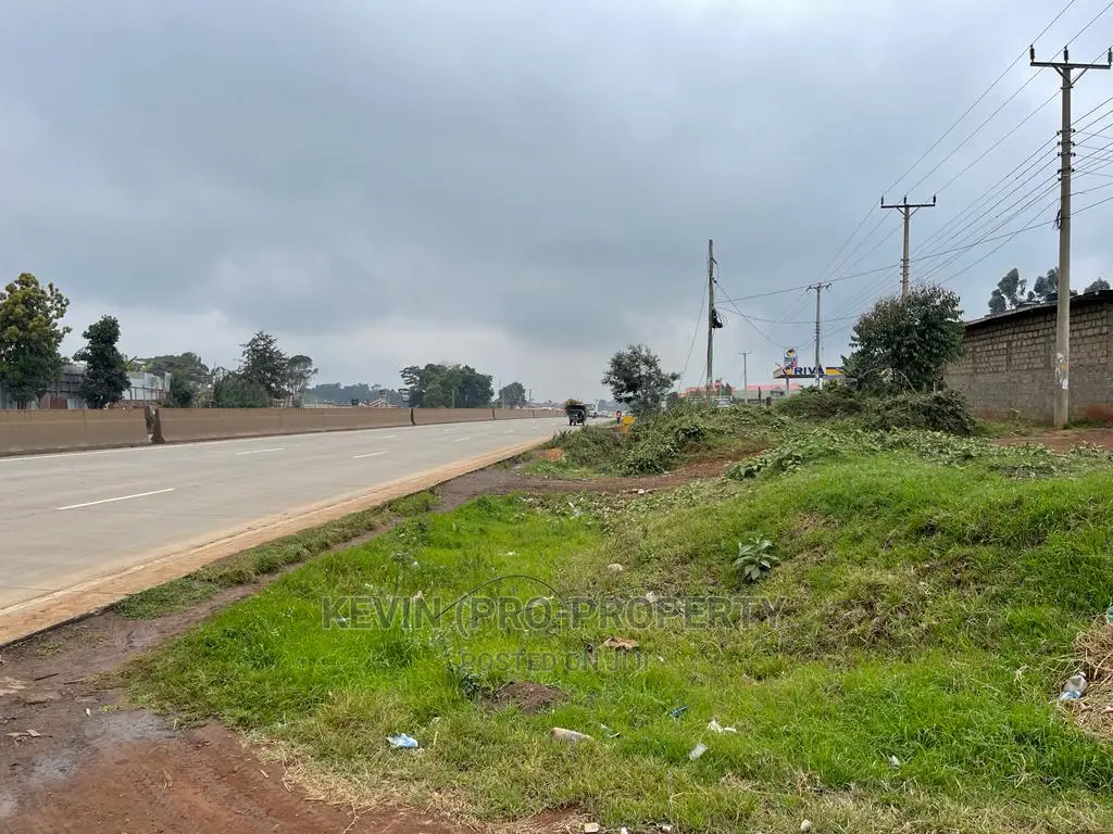 Prime 100x100ft Commercial Plot on Tarmac Road, Sigona in Zambezi/Sigona