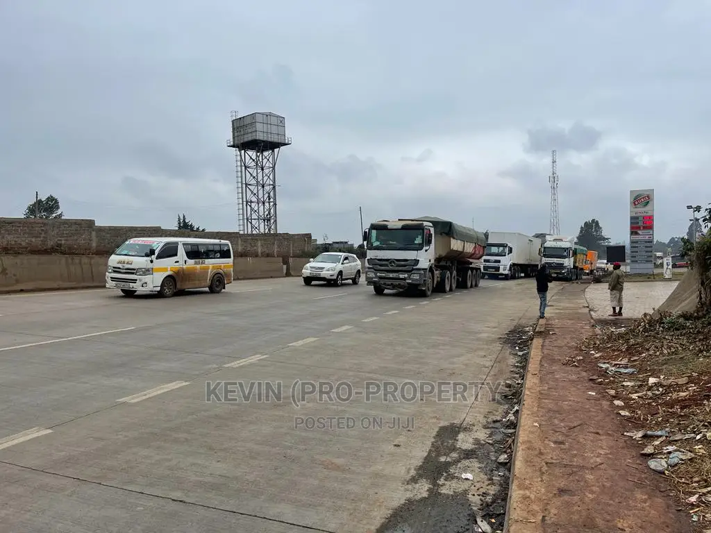 Prime 100x100ft Commercial Plot on Tarmac Road, Sigona in Zambezi/Sigona