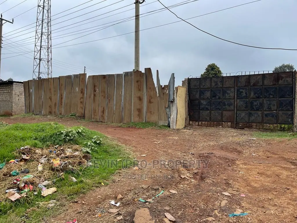 Prime 100x100ft Commercial Plot on Tarmac Road, Sigona in Zambezi/Sigona
