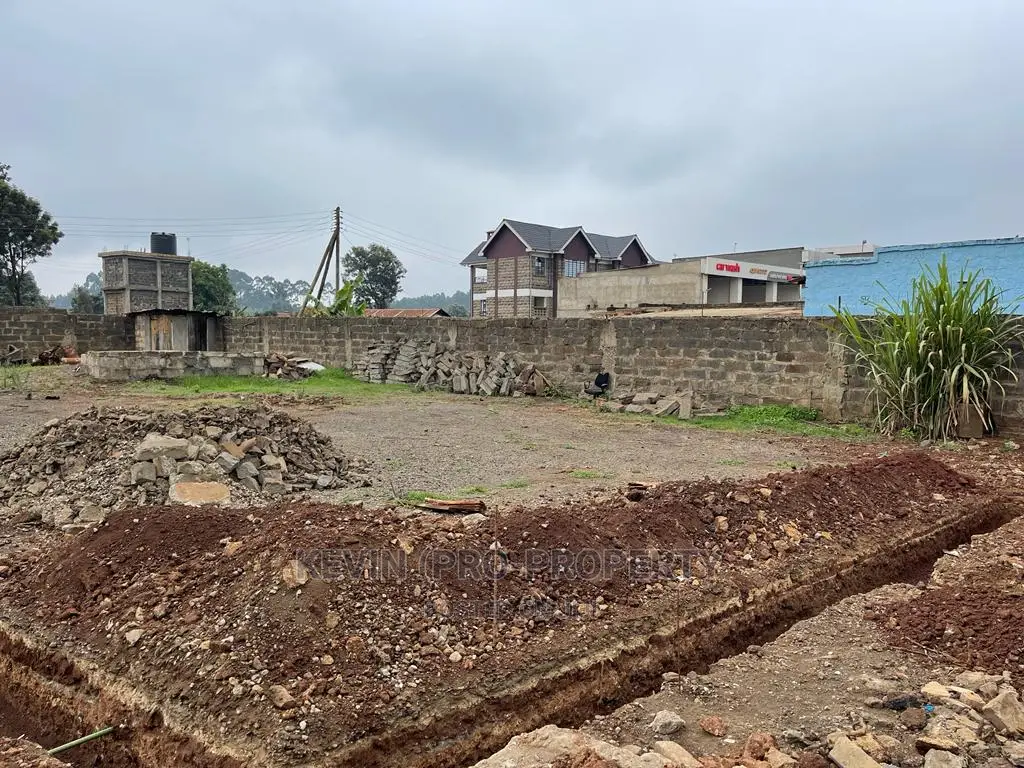 Prime 100x100ft Commercial Plot on Tarmac Road, Sigona in Zambezi/Sigona