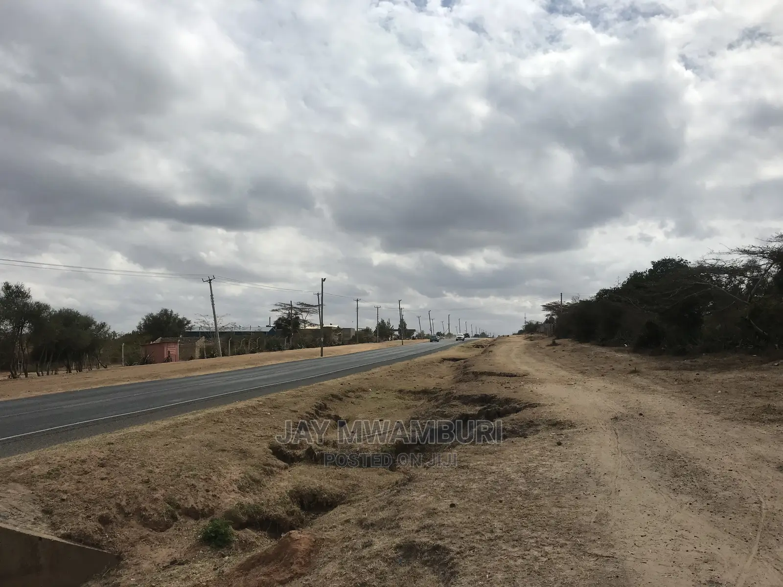 2 Acre Machakos Juction on Tarmac in Junction