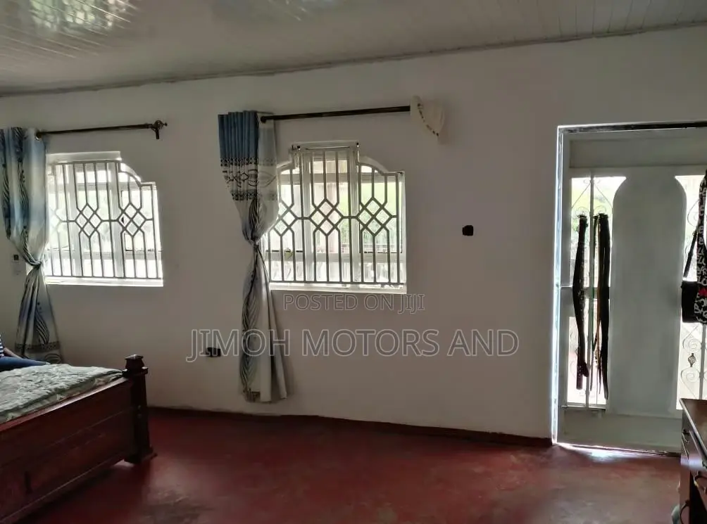 Mihang'O, Parklands/Highridge: 4-Bedroom Bungalow for Sale in Parklands/Highridge