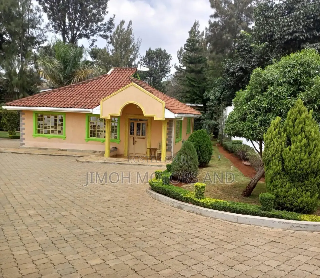 7-Bedroom Bungalow in Prestigious Runda, Parklands/Highridge - For Immediate Sale in Parklands/Highridge
