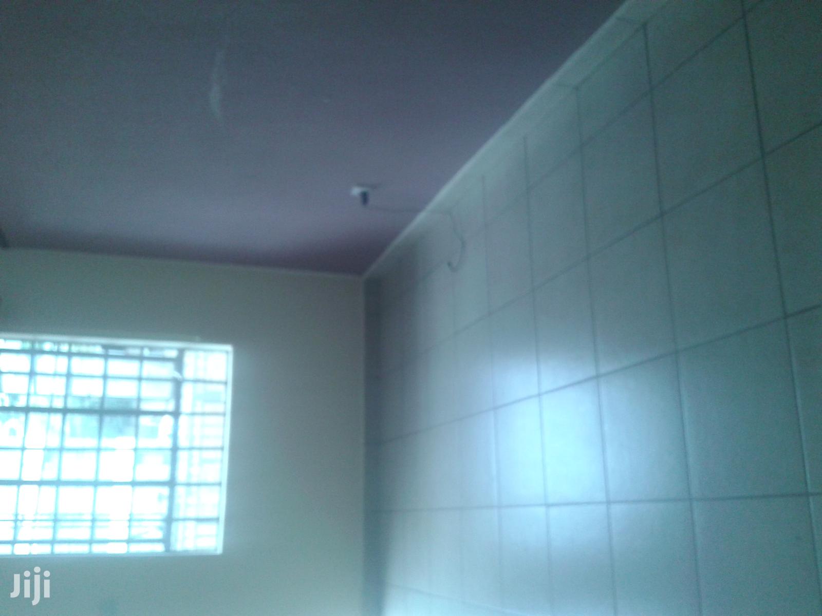 Parklands One-Bedroom Apartment Available for Lease in Parklands/Highridge