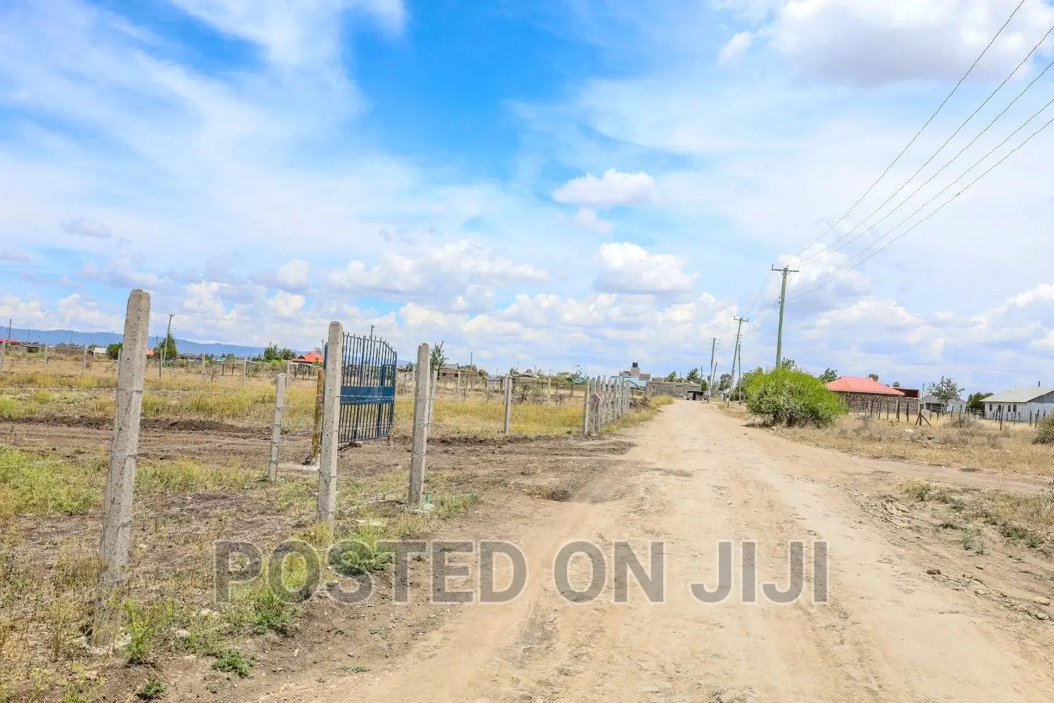 Plot Near Tarmac in Koma Hills Area