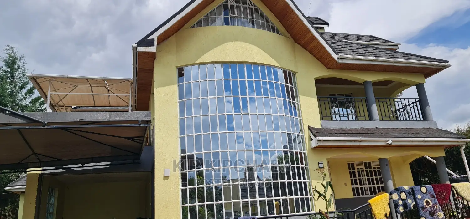 Stunning 6-Bedroom Maisonette in Hillside on the Market in Hillside