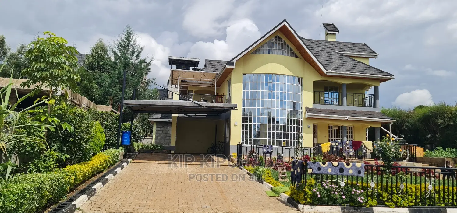 Stunning 6-Bedroom Maisonette in Hillside on the Market in Hillside