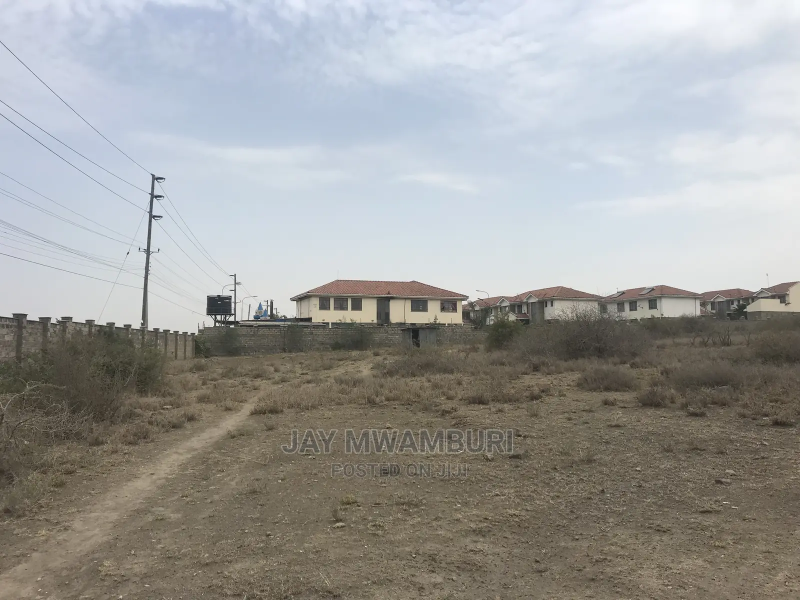 10 Acre Touching Tarmac in Sabaki