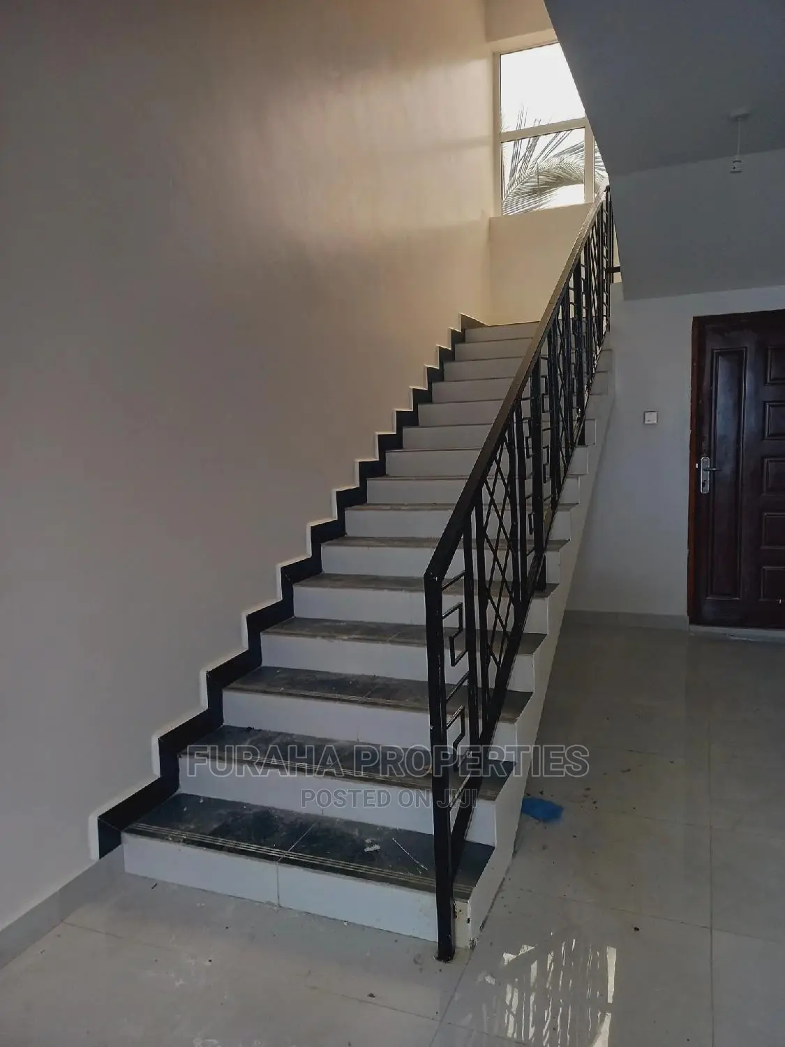 4-Bedroom Maisonette in Sought-After Bamburi: For Sale in Bamburi