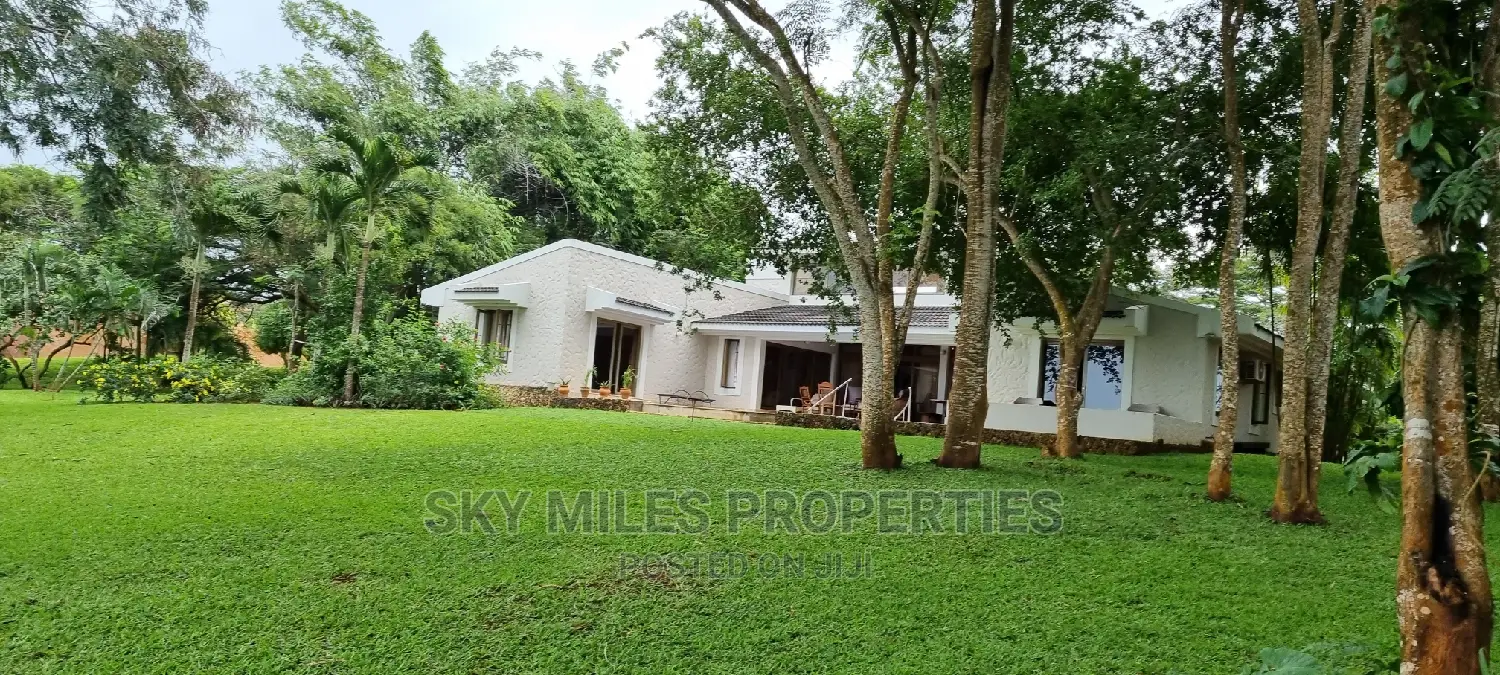Holiday Accommodation: Furnished 3-Bedroom at Vipingo Ridge in Vipingo