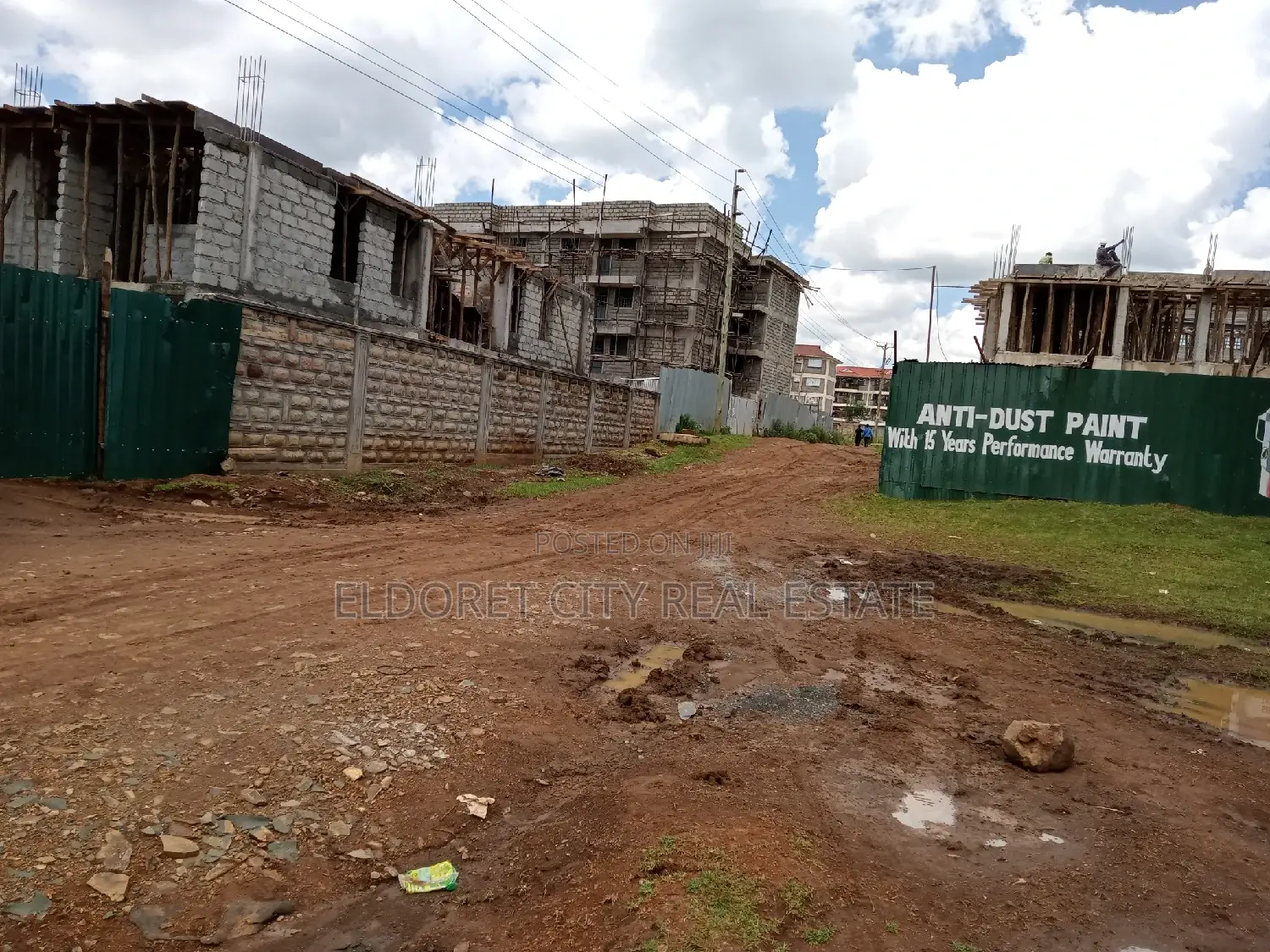 Annex 1/4 Plot: Ideal for Commercial Operations with Titles in Eldoret CBD