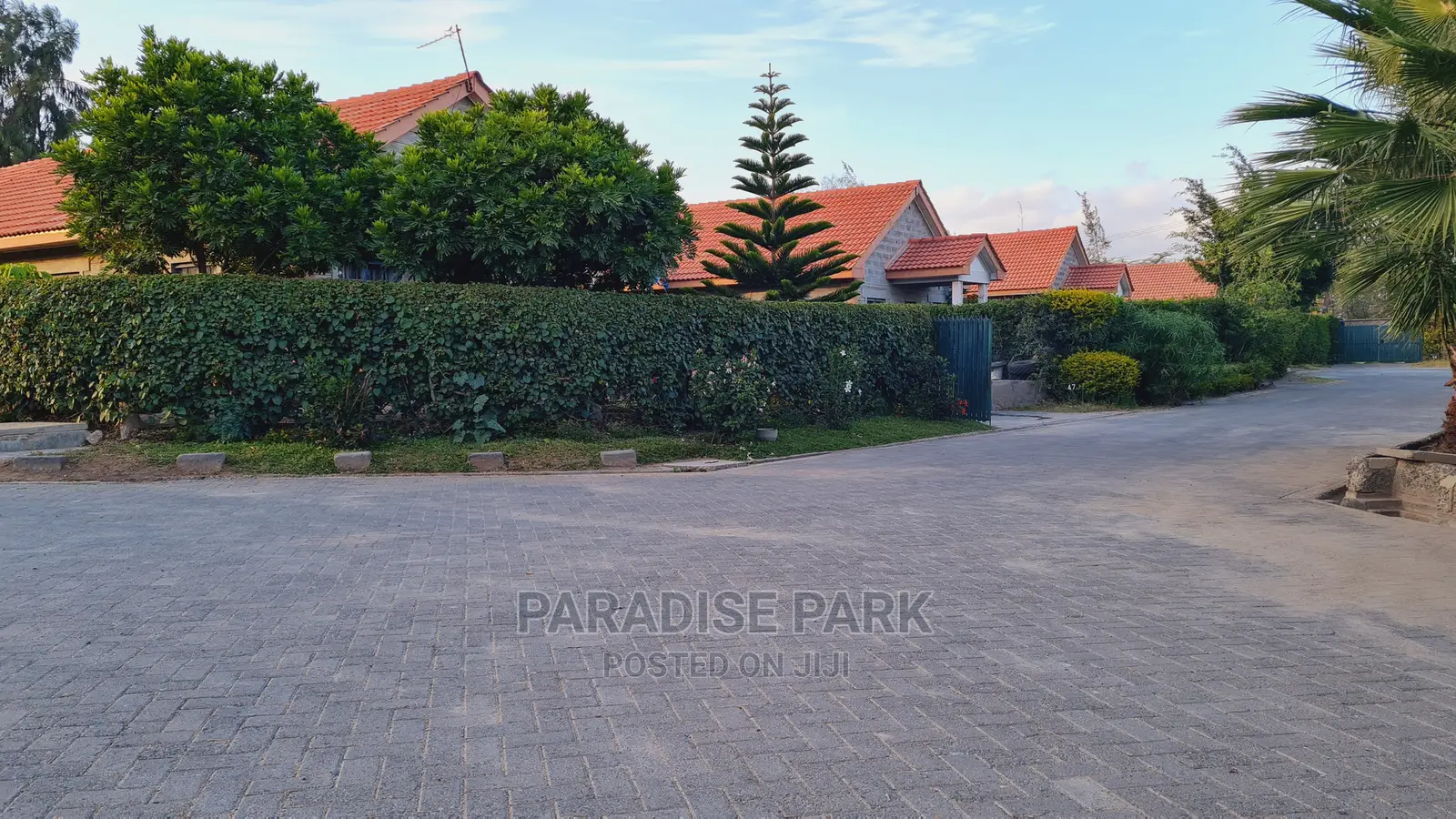 3-Bedroom Bungalow in Kinanie's Paradise Park Estate - For Sale in Kinanie