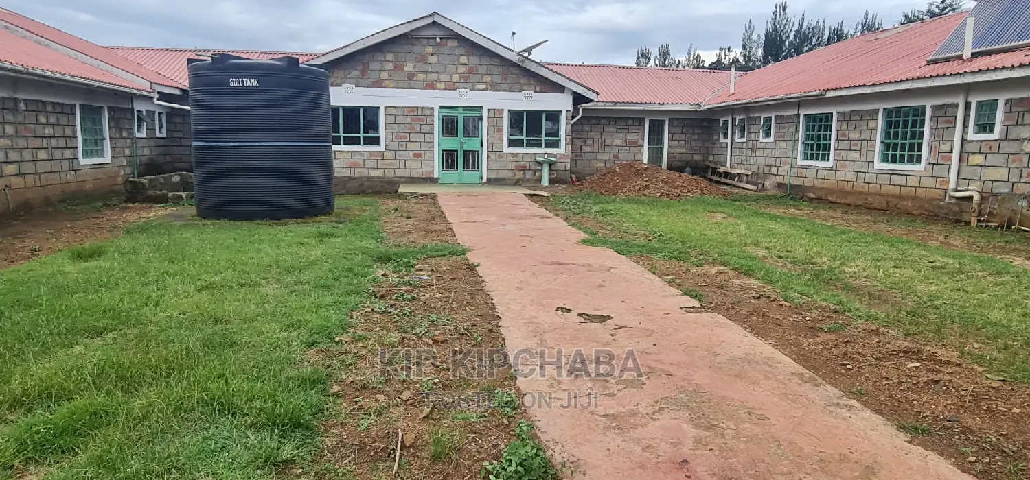 Maili Nne Eldoret Commercial Property: Hotel & Restaurant for Lease in Huruma