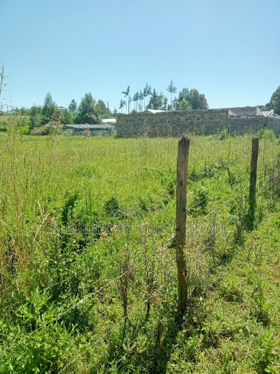 Rental-Ready 3/4 plot in Kapsoya - Seize the Opportunity Today! in Eldoret CBD