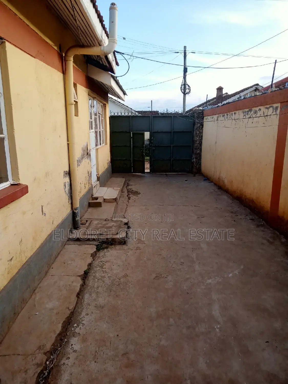 Kapsoya, Eldoret CBD: 2-Bedroom House for Sale - Seize the Opportunity in Eldoret CBD