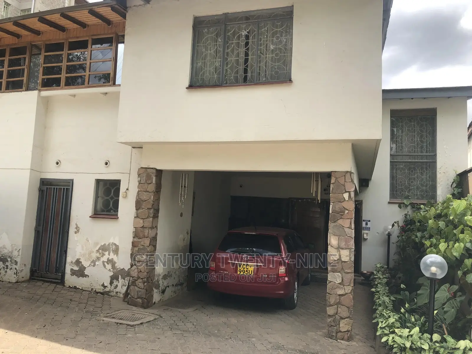 5bdrm Mansion in Chirag Residence, Parklands/Highridge for sale in Parklands/Highridge