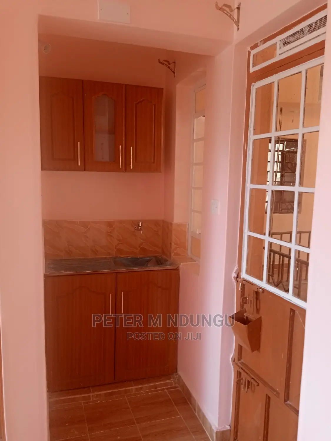 Modern Bedsitter Flat for Rent - Fully Equipped with Modern Appliances in Nairobi Central