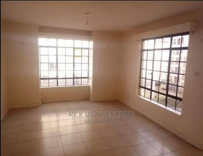 Five Star Gardens 2-Bedroom Apartment in Gateway Mall Area - For Sale in Gateway Mall Area