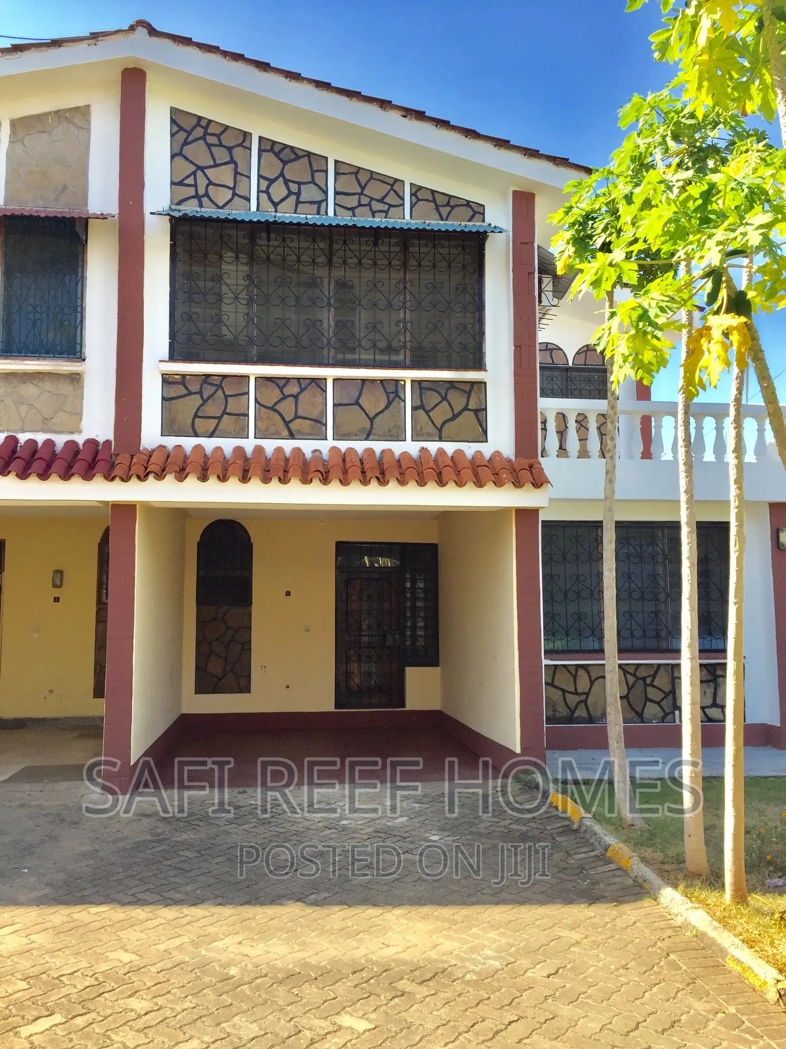 Prestigious 4-Bedroom Villa in Nyali - For Sale in Nyali