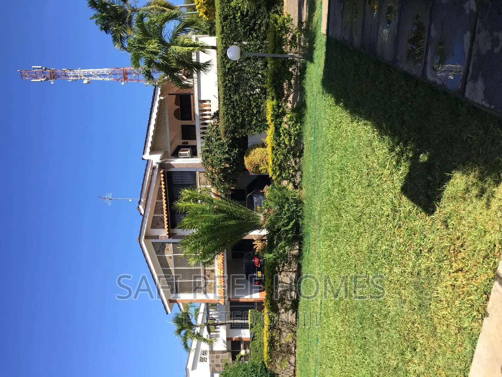 Prestigious 4-Bedroom Villa in Nyali - For Sale in Nyali
