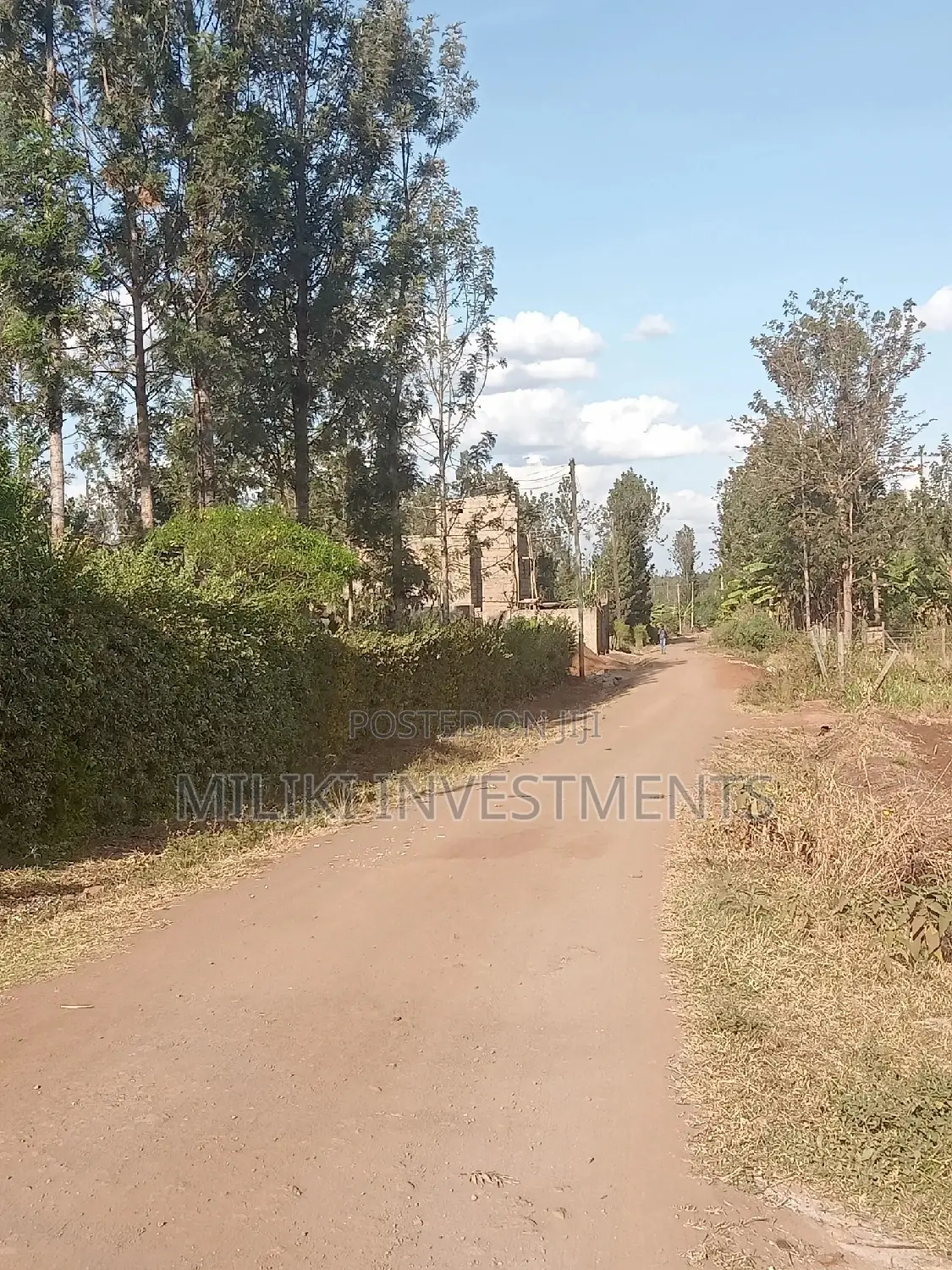 Invest in Kenol's Commercial Real Estate - Secure Your Success! in Kimorori/Wempa