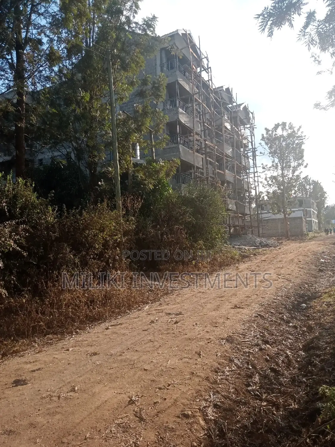 Invest in Kenol's Commercial Real Estate - Secure Your Success! in Kimorori/Wempa